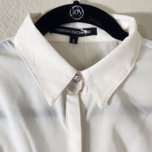 Foreign Exchange Blouse - Size S - Picture 4 of 14